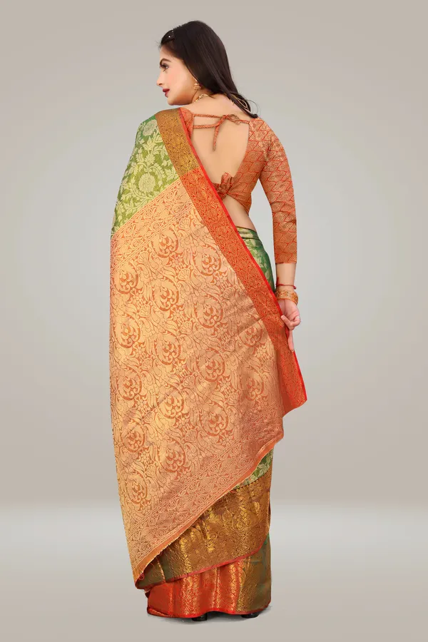 Kanjeevaram_Silk_Saree_With_Unstitched_Blouse