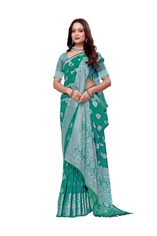 Georgette_Saree_Floral_Pattern_With_Blouse_Piece