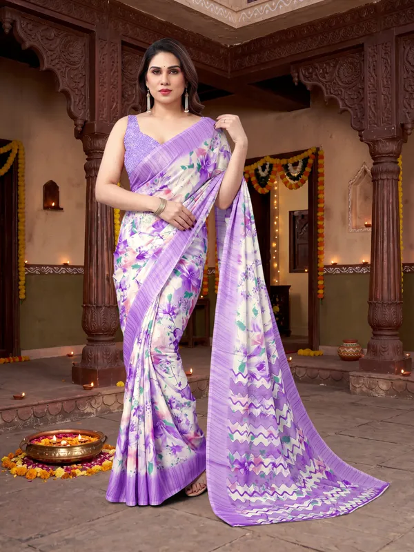 Tussar_Silk_Saree_Digital_Printed_Floral_Pattern_With_Running_Blouse_Piece
