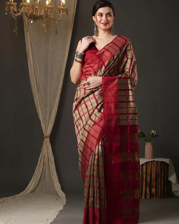 Women_Arts_Silk_Saree_With_Blouse