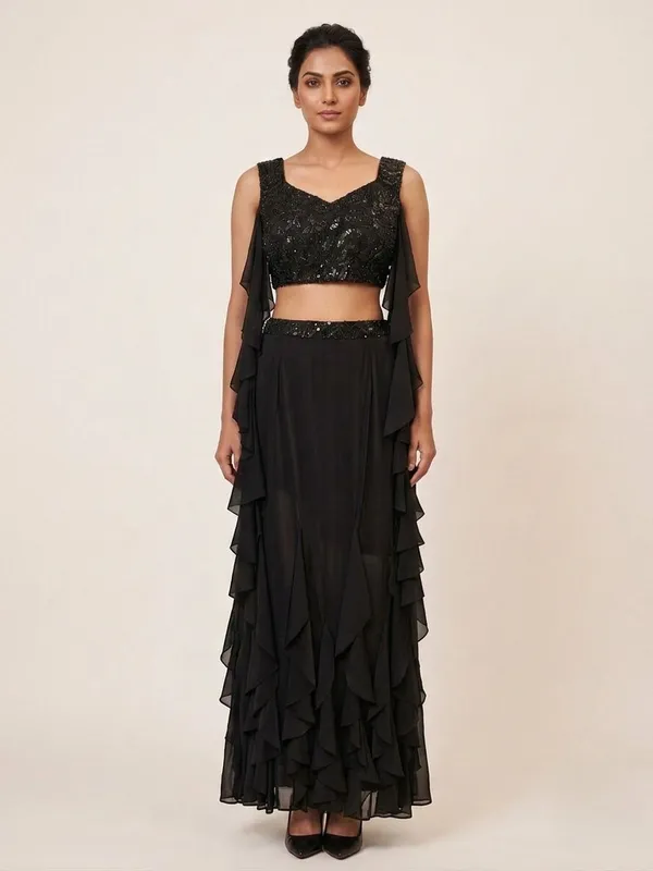 Oojal_Women_Crop_Top_Skirt_Set