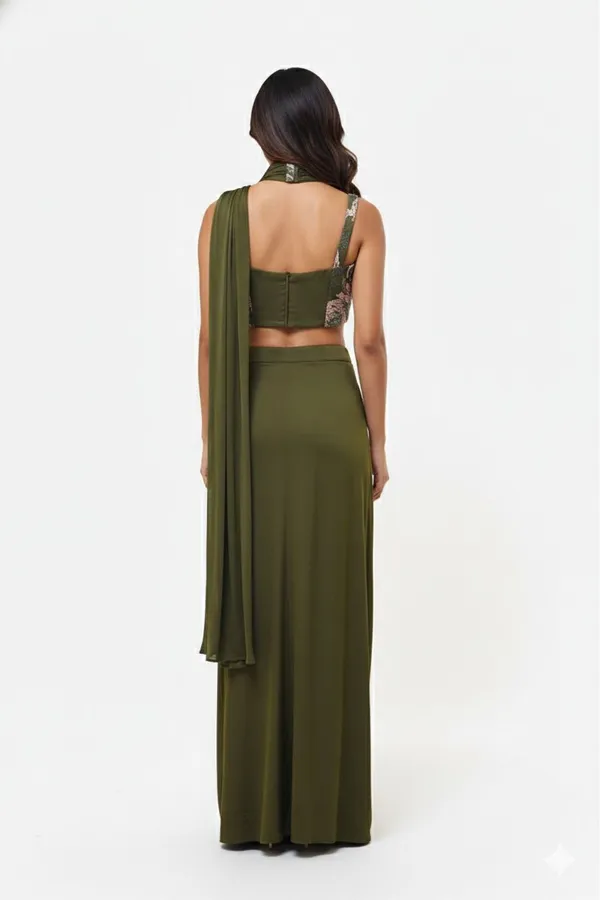 Oojal_Women_Crop_Top_Skirt_Cape_Set
