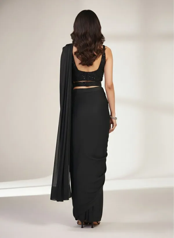 Oojal_Embroidered_Solid_Plain_Pre_Draped_Saree_Lycra_Saree_Black