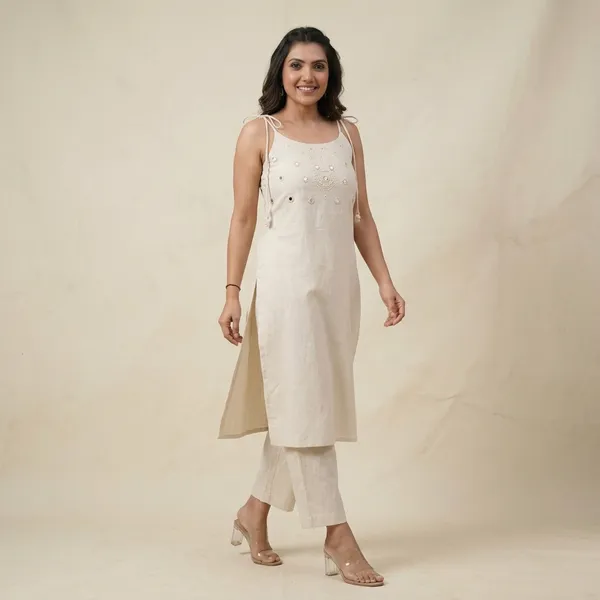 Cream_Sleeveless_Kurta_Pant_Set_For_Women