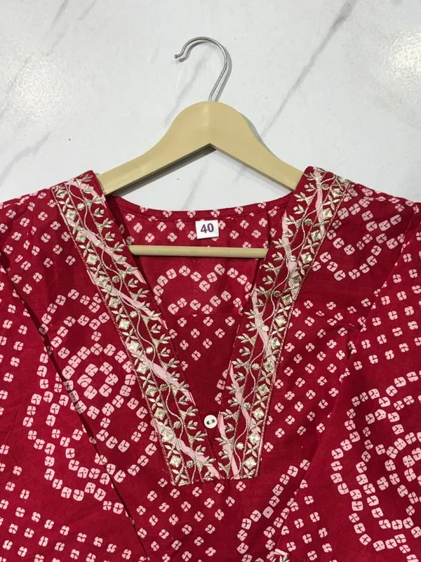 Red_Bandhani_Print_Kurta_Set_For_Women
