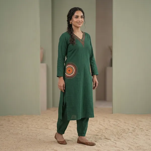 Green_Embroidered_Straight_Kurta_For_Women