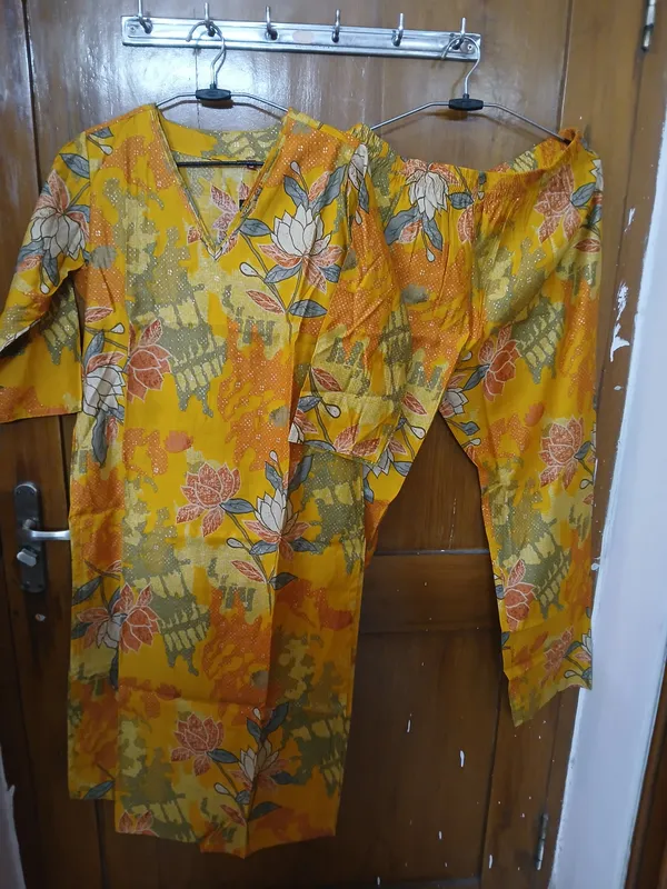 Yellow_Cotton_Floral_Print_Kurta_Set_For_Women