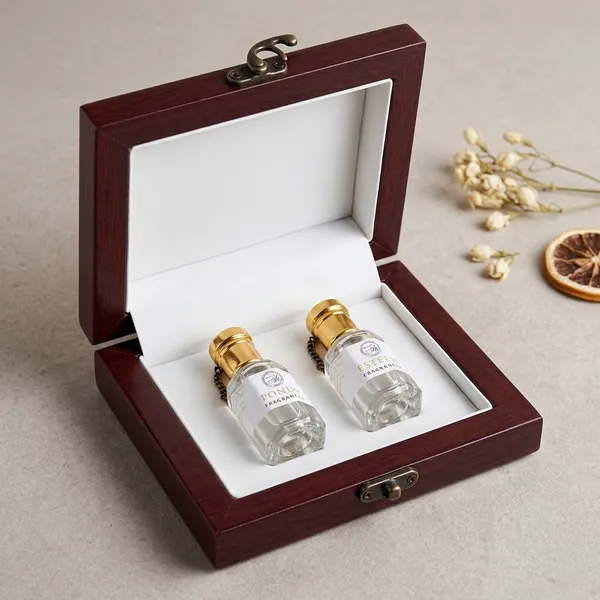 Esteem_Fragrances_Floral_Citrus_Perfume_Gift_Set_Wooden_Box