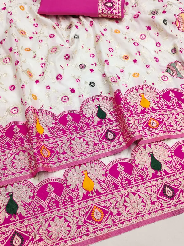 Rani_Banarasi_Silk_Saree_And_Unstitched_Blouse_For_Women