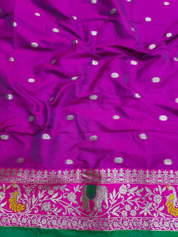 Green_Woven_Traditional_Saree_for_Women