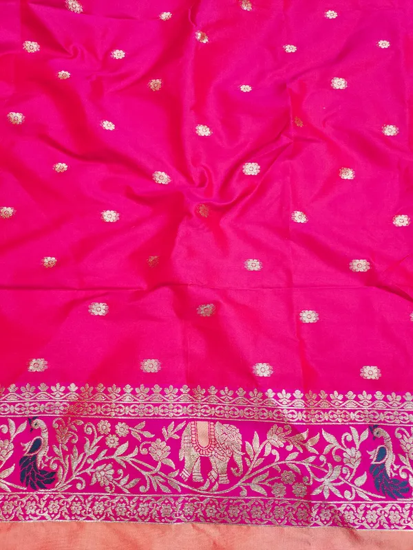 Pink_Printed_Saree_With_Blouse_Piece_for_Women