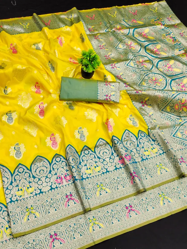 Yellow_And_Green_Banarasi_Silk_Saree_And_Unstitched_Blouse_For_Women