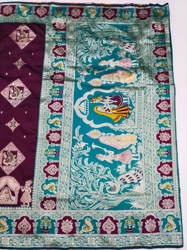 Magenta_And_Rama_Banarasi_Silk_Saree_And_Unstitched_Blouse_For_Women