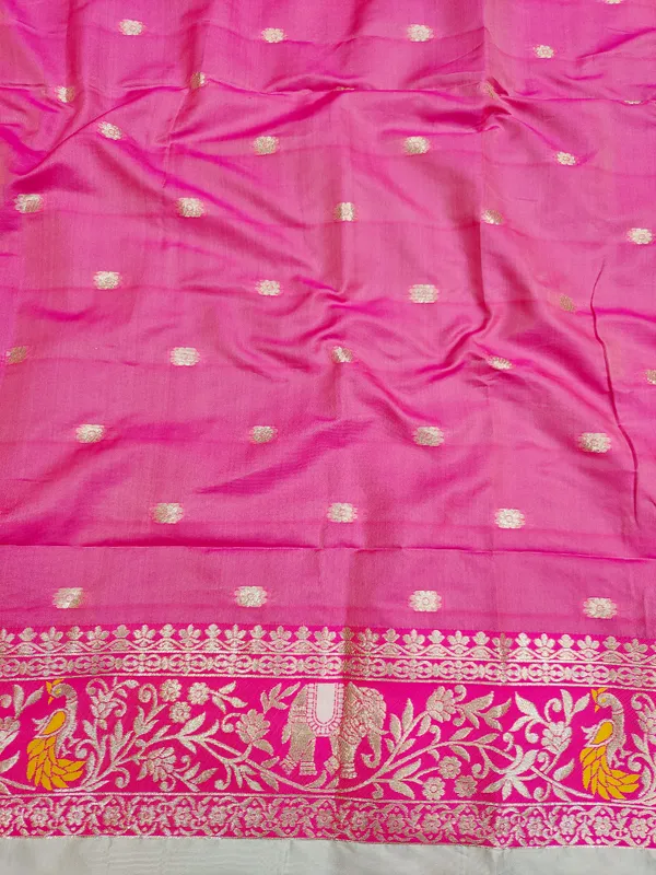 White_And_Pink_Traditional_Saree_for_Women