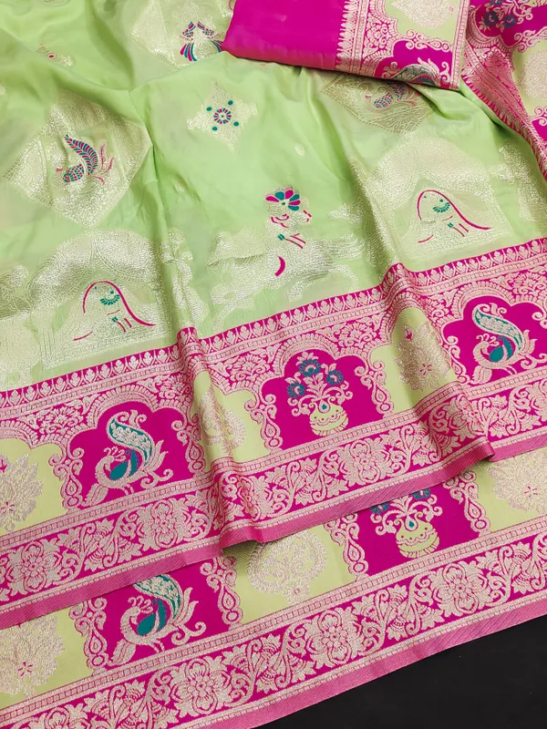 Pista_And_Rani_Banarasi_Silk_Saree_And_Unstitched_Blouse_For_Women
