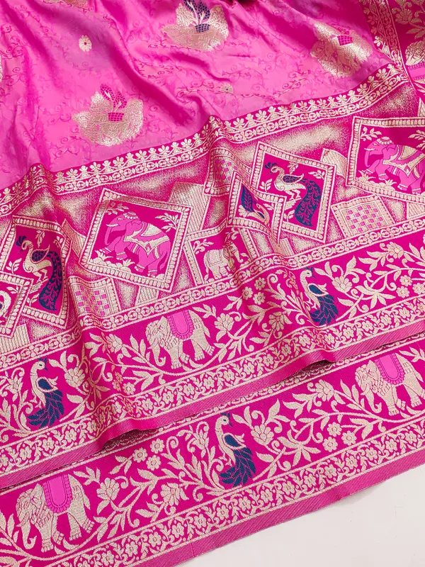 Pink_Woven_Saree_for_Women