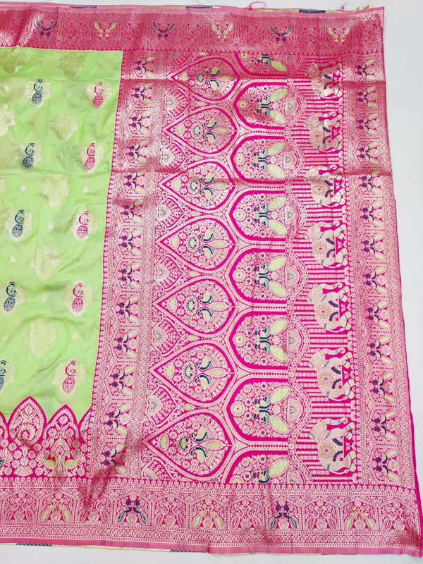 Pista_And_Rani_Banarasi_Silk_Saree_And_Unstitched_Blouse_For_Women