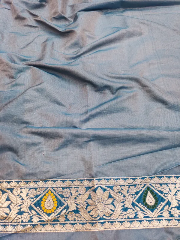 White_And_Blue_Banarasi_Silk_Saree_And_Unstitched_Blouse_For_Women