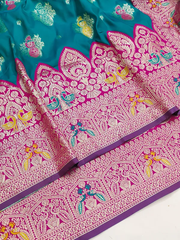 Rama_And_Rani_Banarasi_Silk_Saree_And_Unstitched_Blouse_For_Women