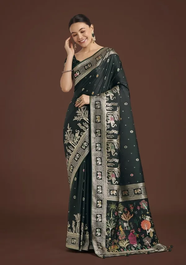 Elegant_Dark_Green_Saree_with_Designer_Border