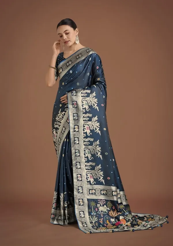 Elegant_Dark_Morpich_Saree_with_Designer_Border