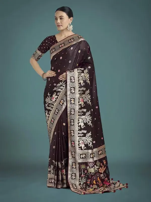 Elegant_Maroon_Saree_with_Designer_Border