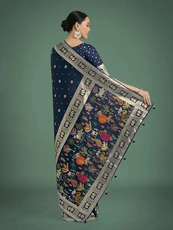 Elegant_Violet_Saree_with_Designer_Border