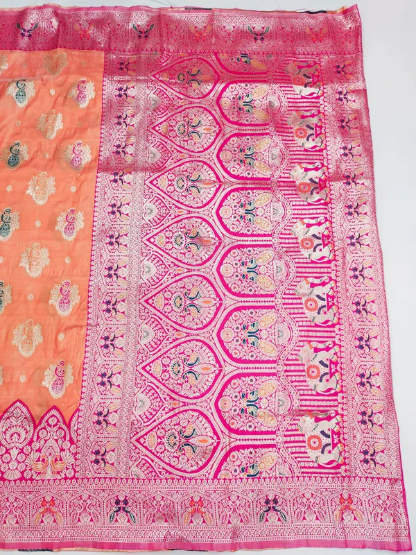Orange_And_Pink_Banarasi_Silk_Saree_And_Unstitched_Blouse_For_Women