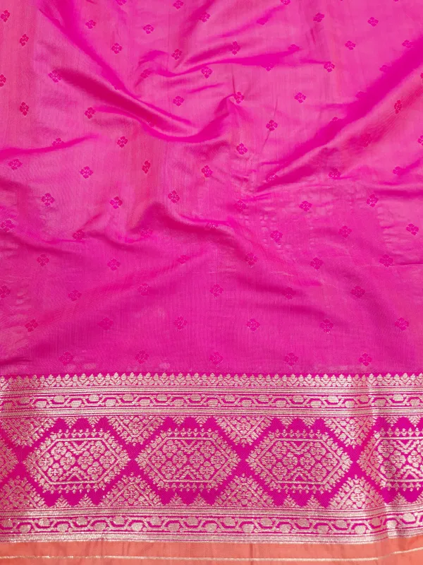 Peach_Pink_Woven_Saree_for_Women