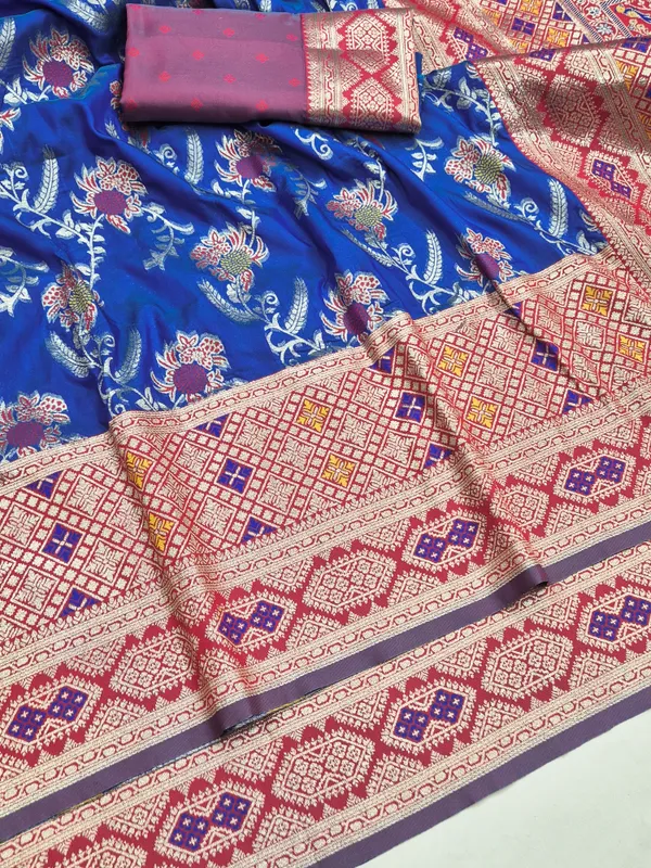 Blue_Printed_Saree_for_Women