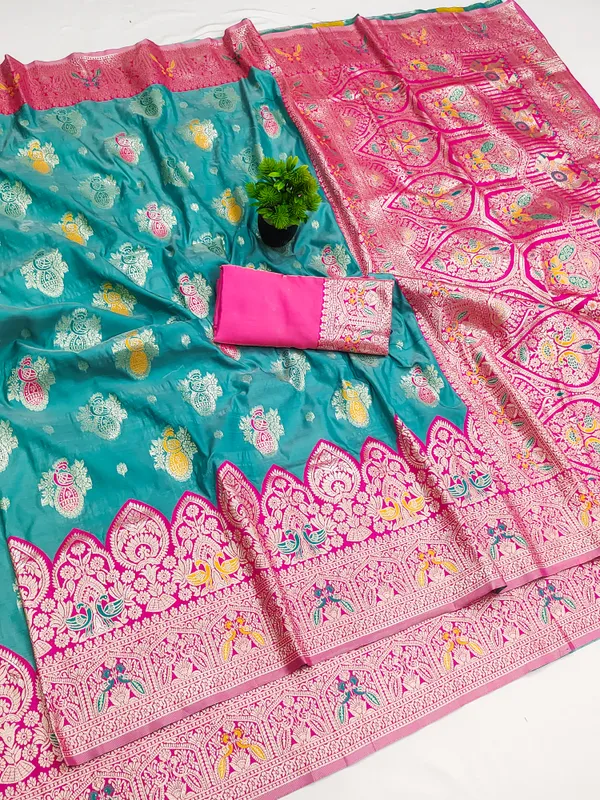 Rama_And_Rani_Banarasi_Silk_Saree_And_Unstitched_Blouse_For_Women