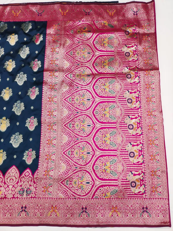 Petrol_And_Rani_Banarasi_Silk_Saree_And_Unstitched_Blouse_For_Women