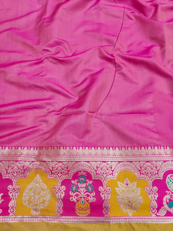 Gold_And_Rani_Banarasi_Silk_Saree_And_Unstitched_Blouse_For_Women