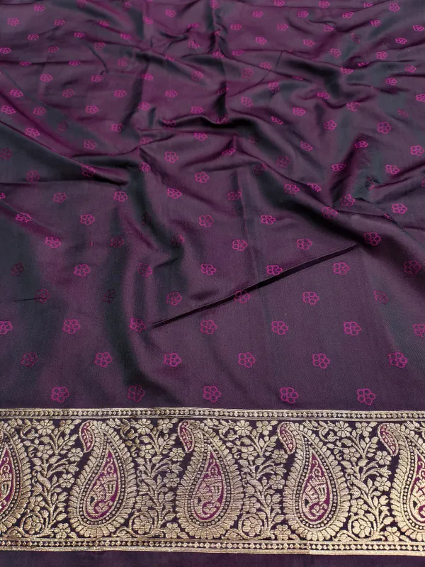 Royal_Wine_Banarasi_Silk_Saree_with_Rich_Gold_Zari_Weaving