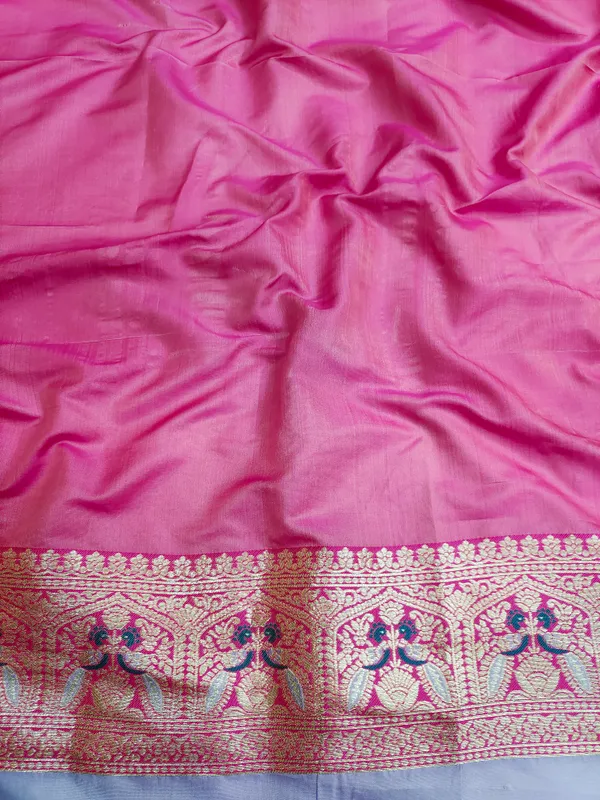 Lavender_And_Pink_Banarasi_Silk_Saree_And_Unstitched_Blouse_For_Women
