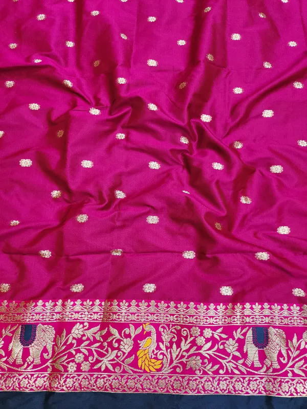 Navy_Blue_Printed_Saree_for_Women