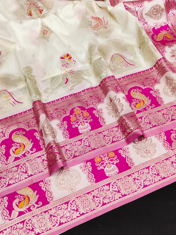 Cream_And_Pink_Banarasi_Silk_Saree_And_Unstitched_Blouse_For_Women