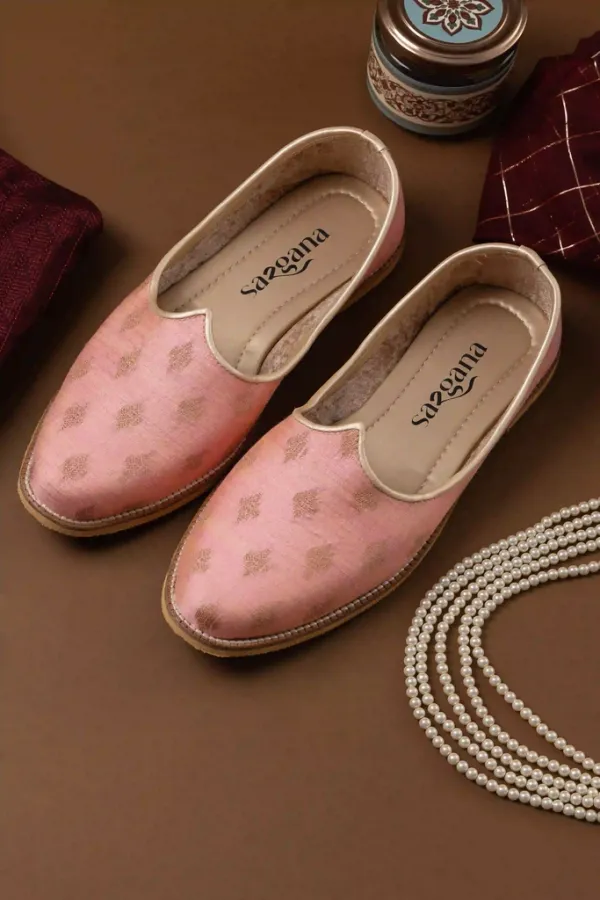 Pink_Leather_Handcrafted_Butta_Printed_Jutti_For_Men