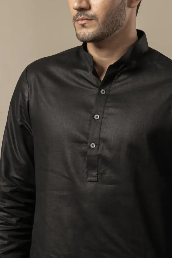 Black_Cotton_Linen_Mandarin_Collar_Long_Kurta_For_Men