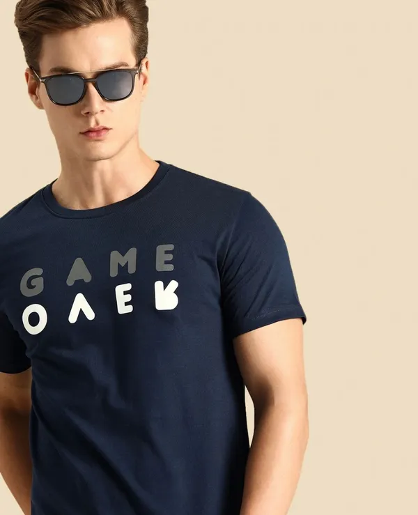 Black_Cotton_Regular_Fit_Text_Graphic_T-Shirt_For_Unisex