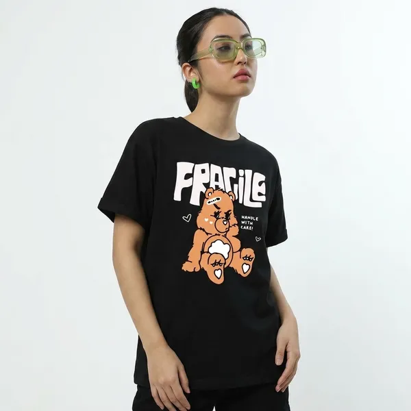 Black_Cotton_Regular_Fit_Fragile_Graphic_T-Shirt_For_Unisex