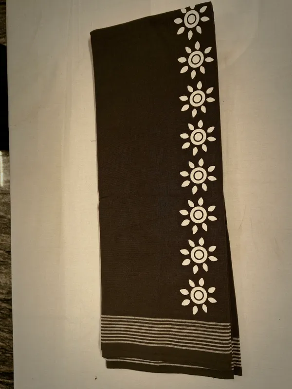 Men'S_Black_Cotton_Dhoti_With_Geometric_Border_Print