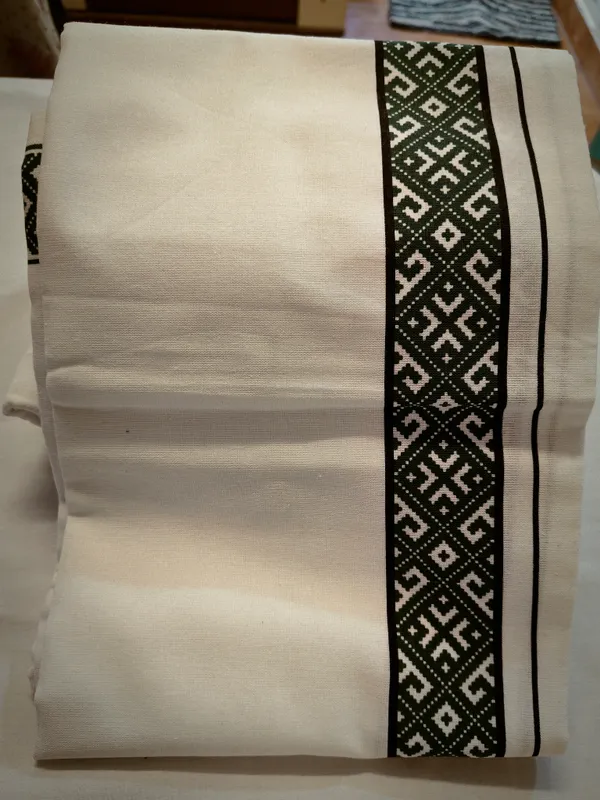 Men'S_White_Printed_Single_Mundu_/_Otta_Mundu_/_Lungi_(South_Indian_Kerala_Dhoti)