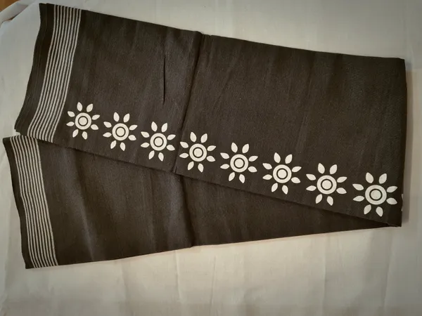 Men'S_Black_Cotton_Dhoti_With_Geometric_Border_Print