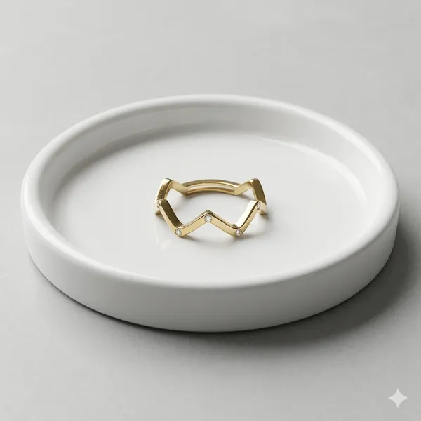 Gold_Geometric_Chevron_Pattern_Adjustable_Ring