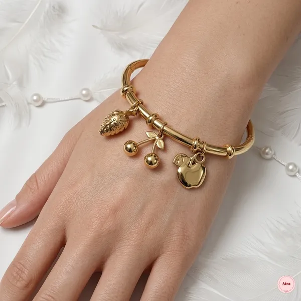 Gold_Tone_Fruit_Charm_Bracelet_For_Women