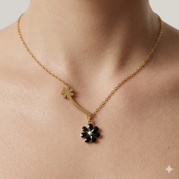 Gold_And_Black_Floral_Pendant_Necklace_For_Women