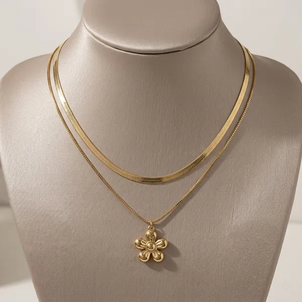Gold_Layered_Flower_Pendant_Necklace_Set_For_Women