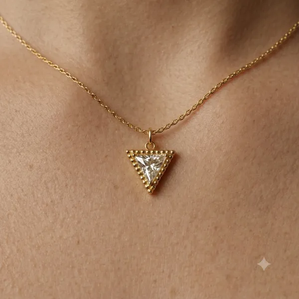 Triangle_Crystal_Pendant_Necklace
