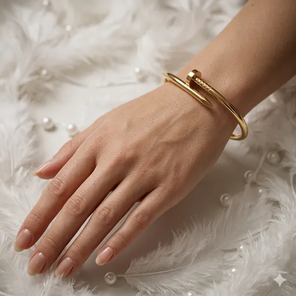 Gold_Tone_Nail_Shaped_Cuff_Bracelet_For_Women